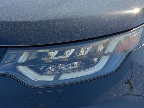 Used 2017 Land Rover Discovery HSE Luxury image 30