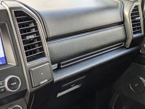 Used 2021 Ford Expedition Max Limited image 22