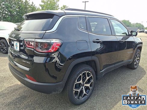 New 2026 Jeep Compass Limited w/ Sun, Sound & Navigation Group AWD/4WD image 3