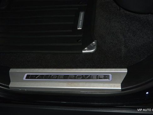 Used 2017 Land Rover Range Rover Long Wheelbase Supercharged image 27