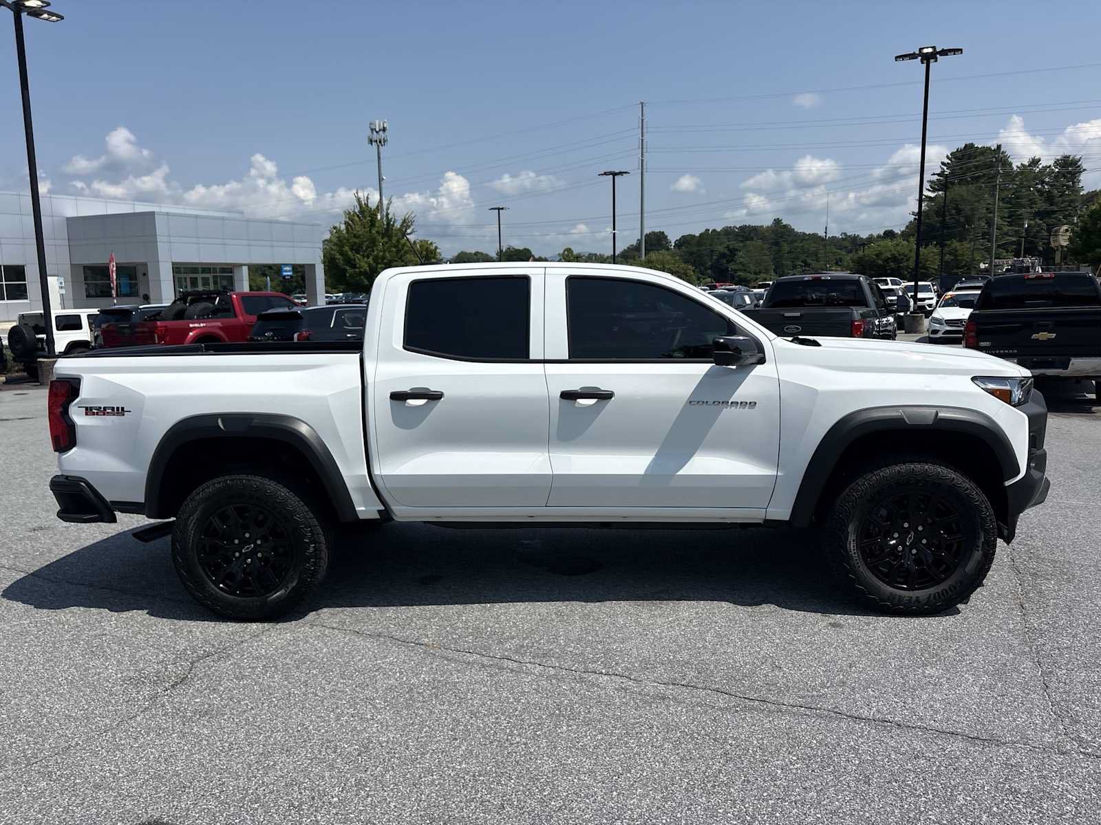 New 2026 Chevrolet Colorado Trail Boss AWD/4WD image 5