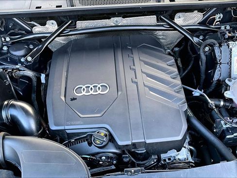 Used 2023 Audi Q5 2.0T Premium w/ Convenience Package AWD/4WD image 31