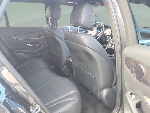 Used 2022 Mercedes-Benz GLC 300 4MATIC image 15