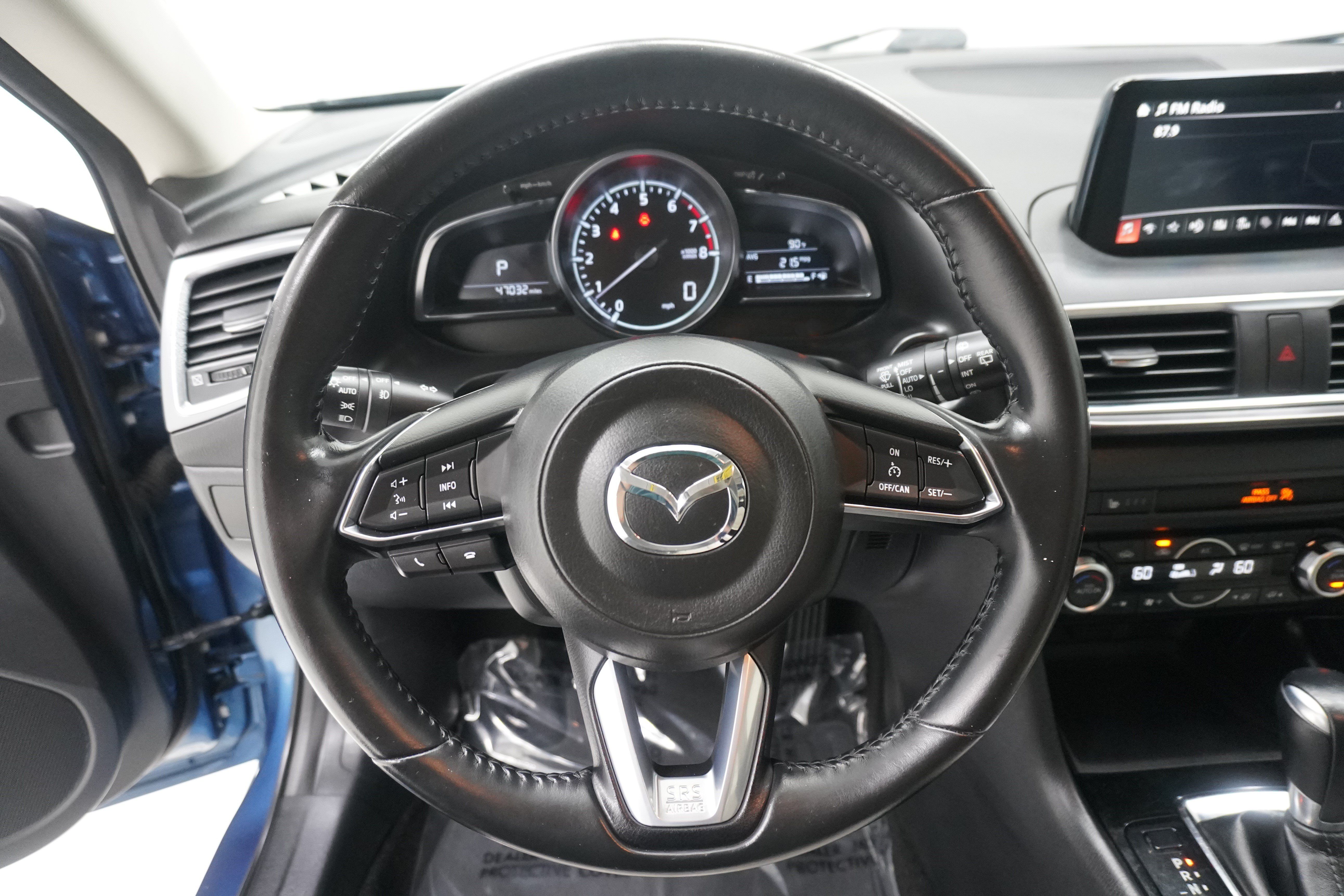 Used 2018 MAZDA MAZDA3 Grand Touring FWD image 16