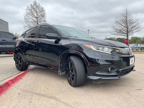 Used 2022 Honda HR-V Sport image 5
