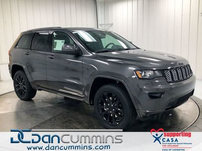 Used 2019 Jeep Grand Cherokee Altitude