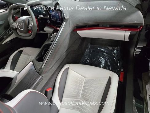 Used 2023 Chevrolet Corvette Stingray Premium Cpe w/ Z51 Performance Package RWD image 18