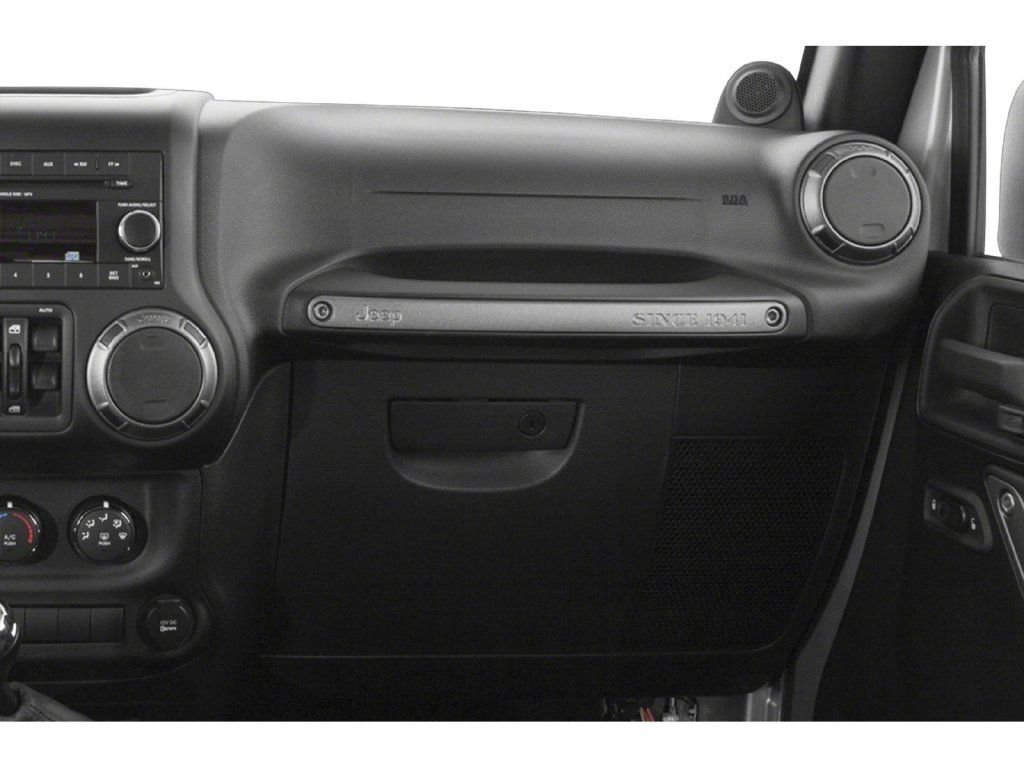 Used 2015 Jeep Wrangler Unlimited Sport w/ Quick Order Package 24S AWD/4WD image 15