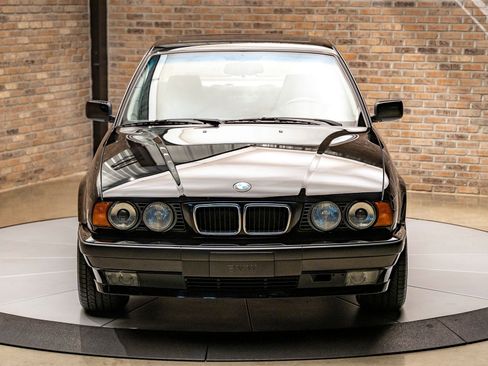 Used 1995 BMW 540i image 2