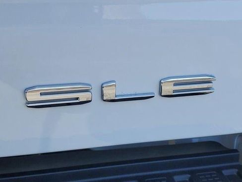 New 2026 GMC Sierra 1500 SLE w/ X31 Off-Road Package image 6