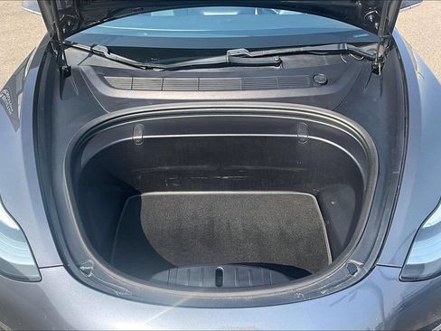 Used 2018 Tesla Model 3 Long Range AWD/4WD image 9
