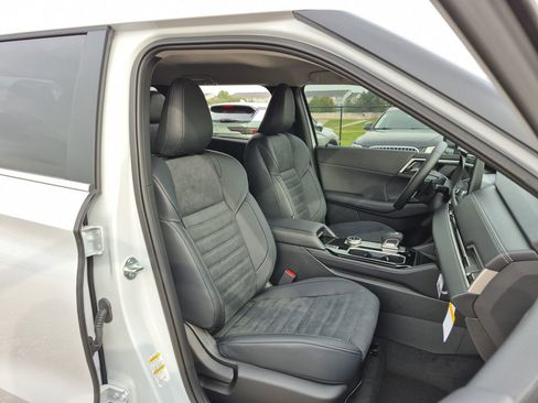 New 2026 Mitsubishi Outlander SE AWD/4WD image 46