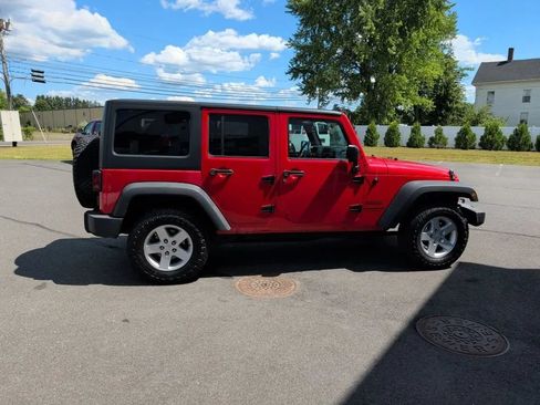 Used 2016 Jeep Wrangler Unlimited Sport w/ Quick Order Package 24S AWD/4WD image 8