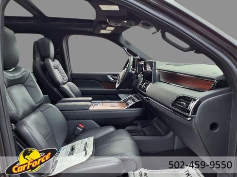 Used 2024 Lincoln Navigator L Reserve image 44