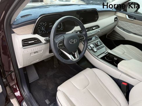 Used 2022 Hyundai Palisade Calligraphy w/ Cargo Package FWD image 9