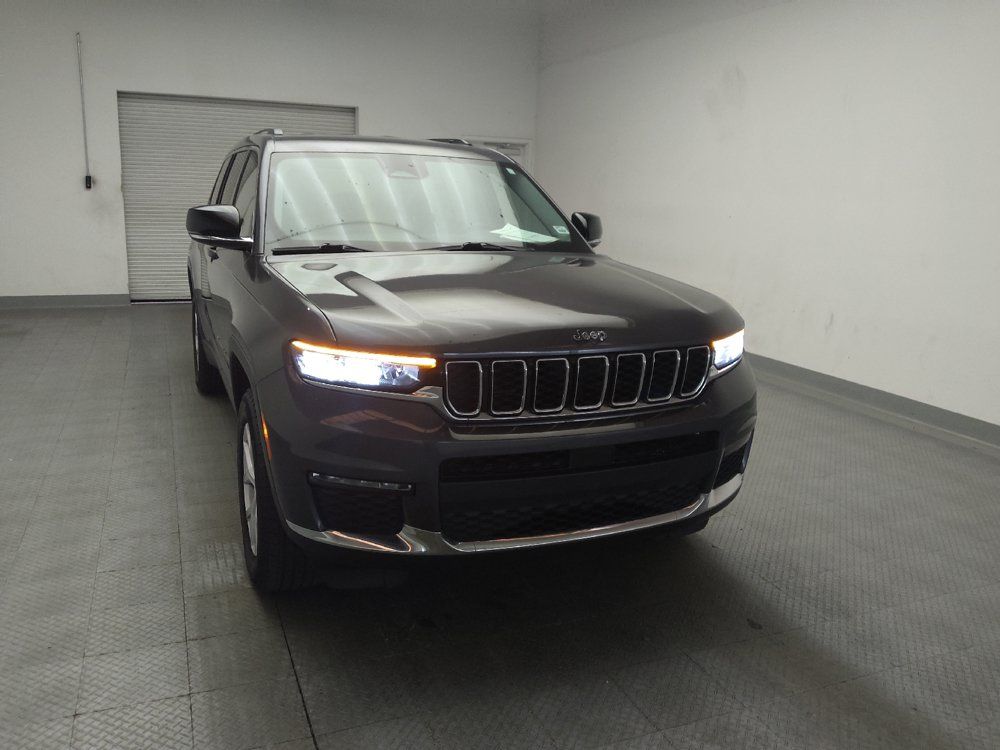 Used 2022 Jeep Grand Cherokee L Limited RWD image 14