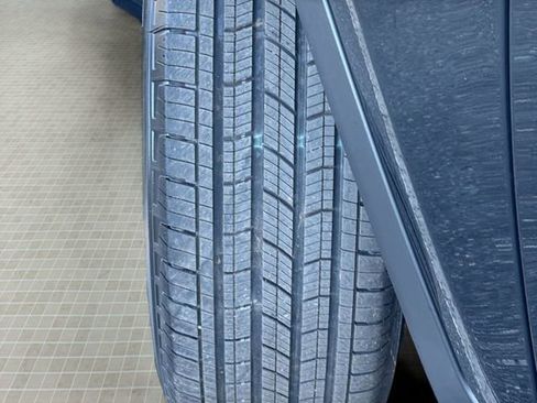 New 2026 Jeep Grand Cherokee Altitude AWD/4WD image 11