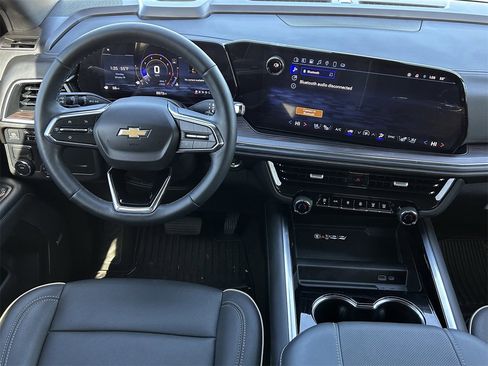 Certified 2025 Chevrolet Tahoe Premier image 11