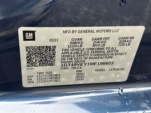 Used 2021 GMC Sierra 3500 AT4 w/ AT4 Preferred Package image 36