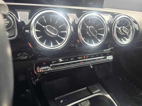 Used 2022 Mercedes-Benz A 220 4MATIC image 30