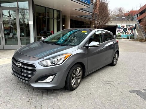 Used 2016 Hyundai Elantra GT w/ Option Group 03 image 1