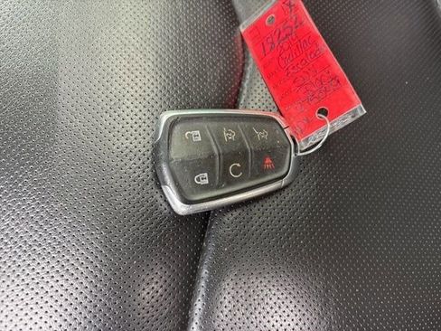 Used 2019 Cadillac Escalade ESV Luxury image 52