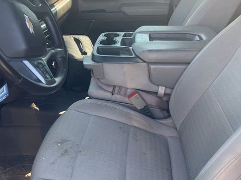 Used 2023 Chevrolet Silverado 1500 LT AWD/4WD image 3