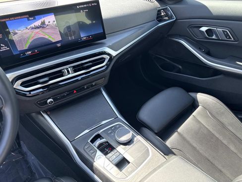 Certified 2023 BMW 330i xDrive Sedan w/ Convenience Package AWD/4WD image 27