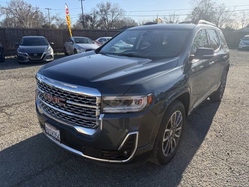 Used 2020 GMC Acadia Denali w/ Technology Package image 1