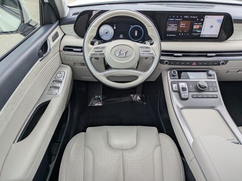 Used 2023 Hyundai Palisade Calligraphy w/ Cargo Package FWD image 15
