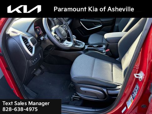 Used 2024 Kia Soul LX w/ Option Group 015 image 15