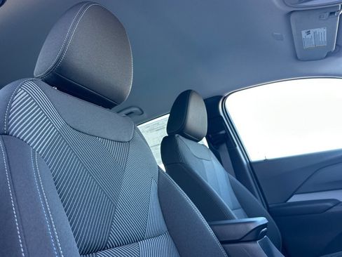 New 2027 Chevrolet Bolt LT w/ Comfort Package FWD image 17