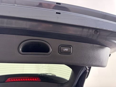 Used 2021 Hyundai Tucson Ultimate w/ Cargo Package image 15