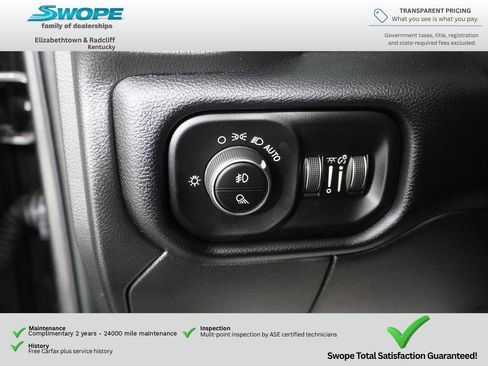 Used 2025 RAM 3500 Laramie w/ Towing Technology Group AWD/4WD image 13