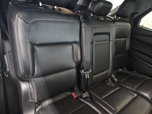 Used 2023 Ford Explorer XLT w/ Equipment Group 202A image 16