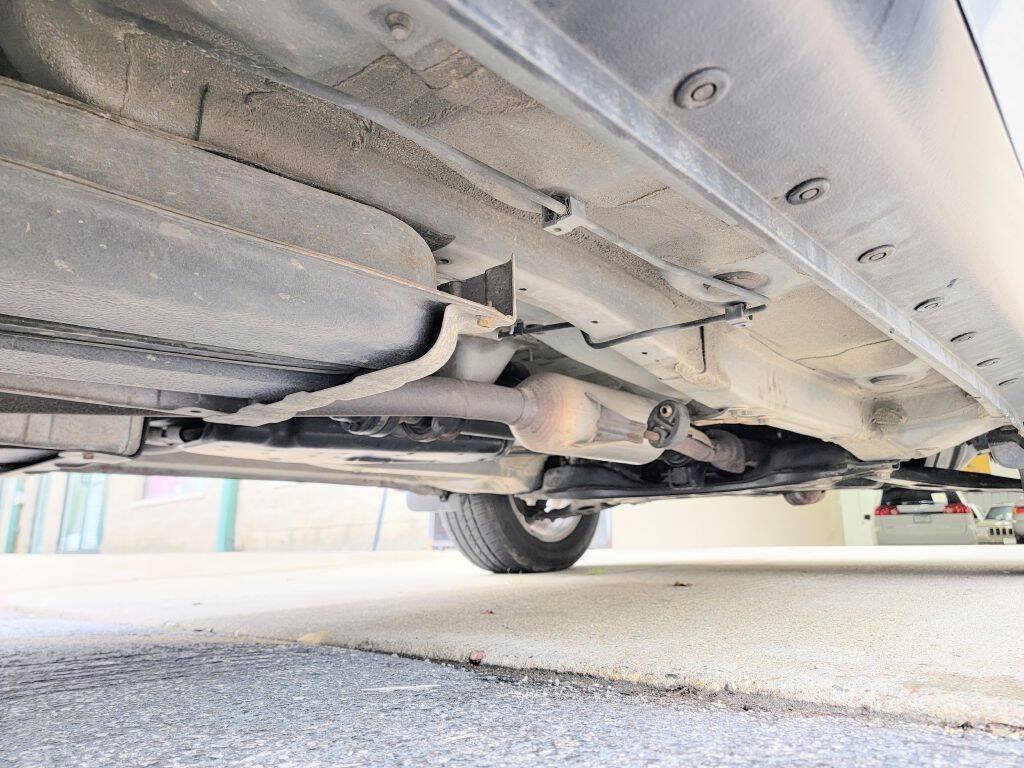 Used 2002 Toyota RAV4 4WD w/ "L" Pkg image 33