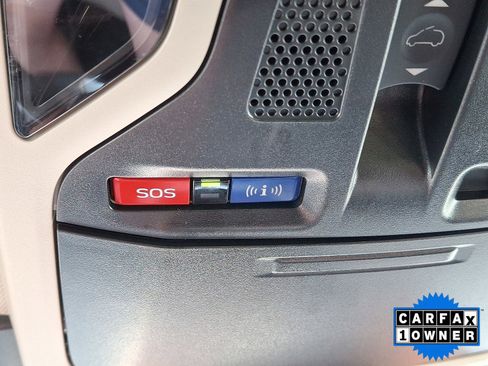 Certified 2025 Subaru Outback Limited AWD/4WD image 36