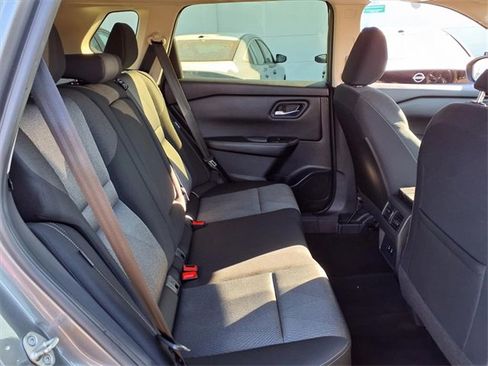 Certified 2024 Nissan Rogue SV image 23