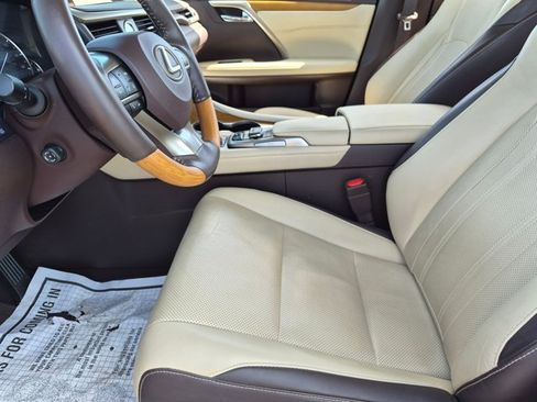Used 2019 Lexus RX 350 FWD w/ Navigation Package image 16