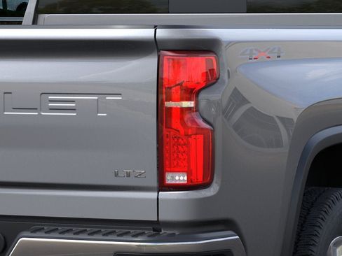 New 2026 Chevrolet Silverado 2500 LTZ w/ LTZ Premium Package AWD/4WD image 35