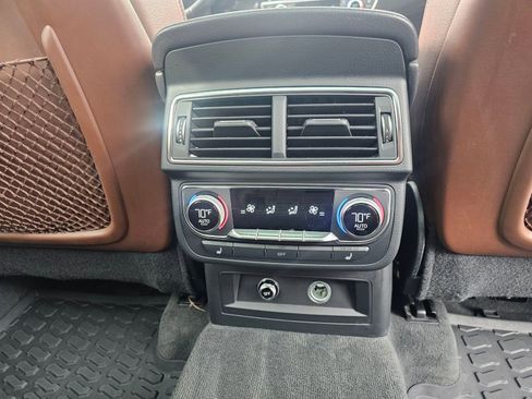 Used 2019 Audi Q7 3.0T Prestige w/ Prestige Package image 17