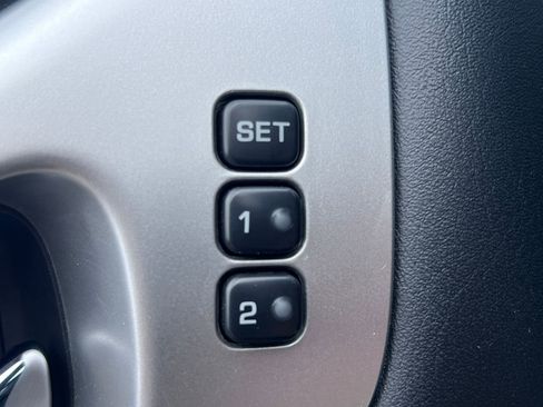 Used 2020 Nissan Pathfinder SL w/ Cargo Package AWD/4WD image 16