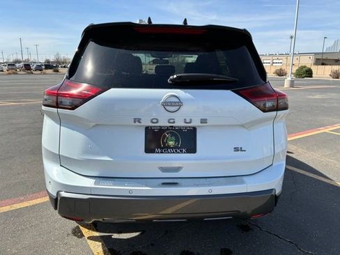 Certified 2024 Nissan Rogue Platinum w/ Platinum Premium Package image 5