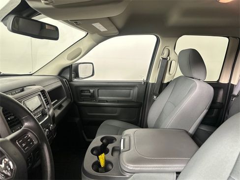 Used 2015 RAM 1500 Express image 20