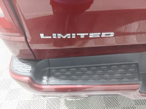 Used 2020 RAM 1500 Limited AWD/4WD image 6