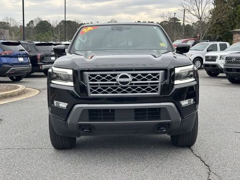 Certified 2024 Nissan Frontier SL w/ Technology Package AWD/4WD image 2