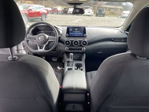 Used 2023 Nissan Sentra SV image 16