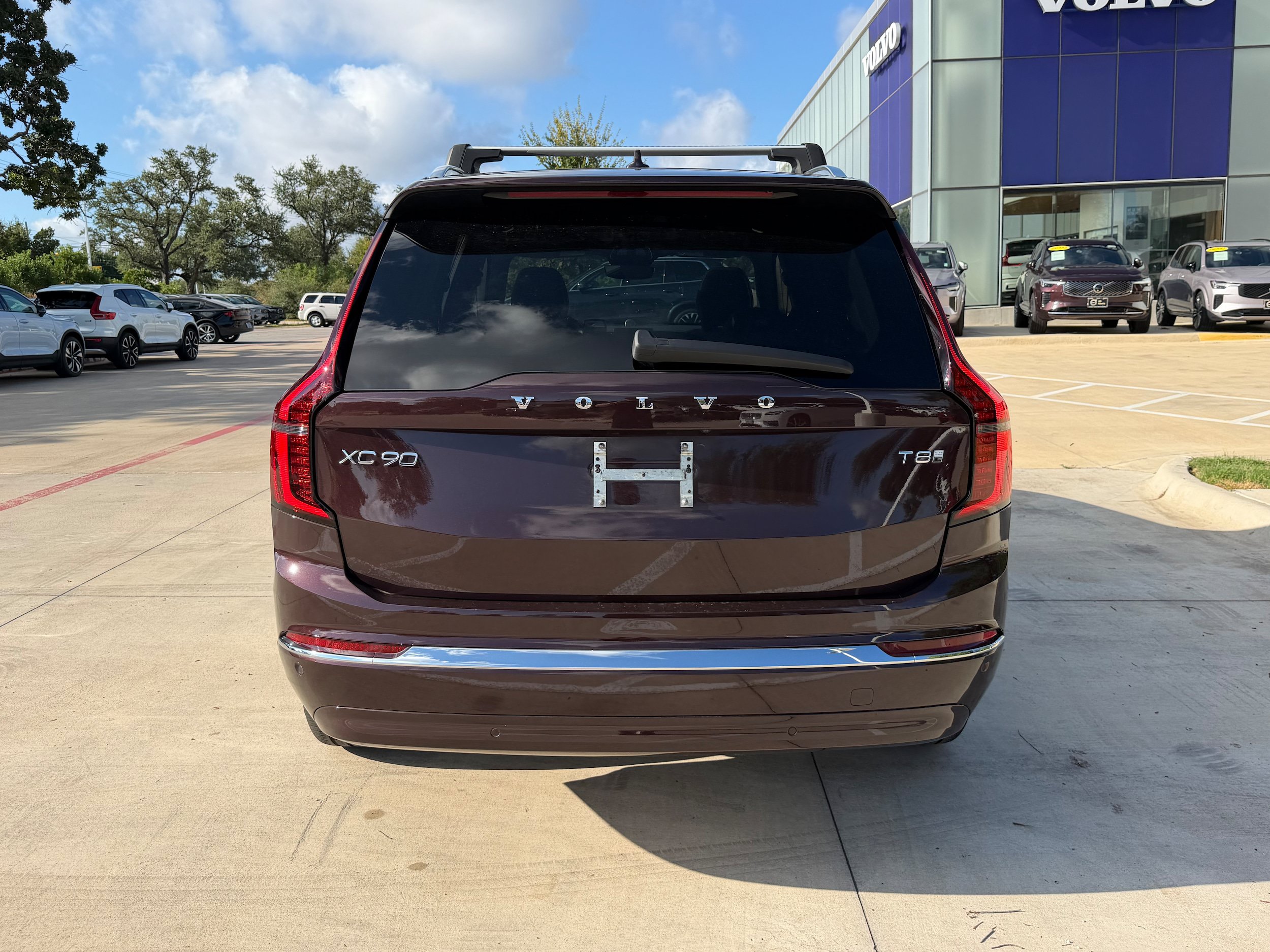 Certified 2025 Volvo XC90 T8 Ultra AWD/4WD image 5