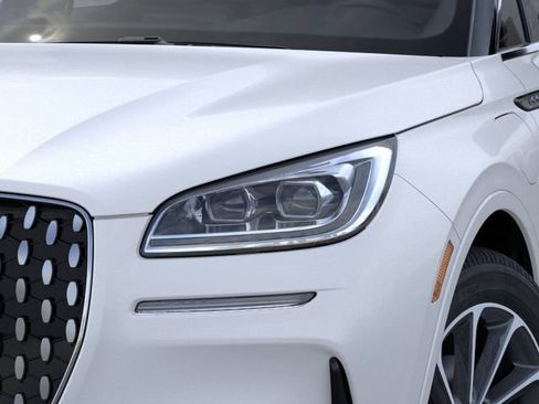 New 2026 Lincoln Corsair Grand Touring image 18