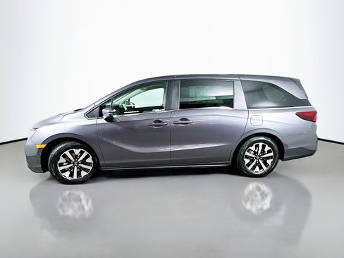 Certified 2026 Honda Odyssey EX-L image 4